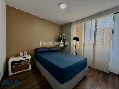 Apartamento de 3 alcobas en venta en Los Balsos, Medellín, 99 m² · foto 16 de 17
