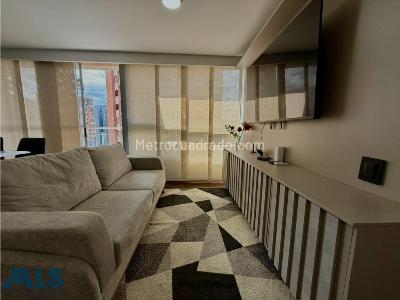 Apartamento de 3 alcobas en venta en Los Balsos, Medellín, 99 m² · foto 2 de 17