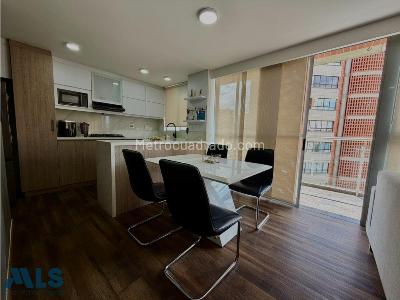 Apartamento de 3 alcobas en venta en Los Balsos, Medellín, 99 m² · foto 8 de 17