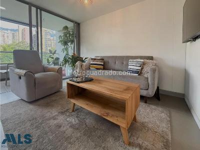 Apartamento de 2 alcobas en venta en Loma De Cumbres, Envigado, 88 m² · foto 3 de 17