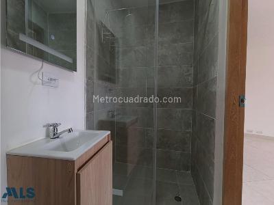 Apartamento de 3 alcobas en venta en Milan, Envigado, 81 m² · foto 12 de 13