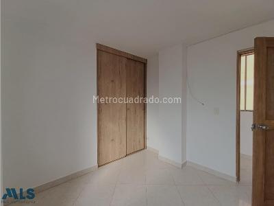 Apartamento de 3 alcobas en venta en Milan, Envigado, 81 m² · foto 6 de 13