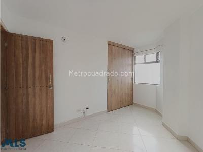 Apartamento de 3 alcobas en venta en Milan, Envigado, 81 m² · foto 9 de 13