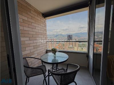 Apartamento de 2 alcobas en venta en Ciudad Del Rio, Medellín, 88 m² · foto 3 de 18