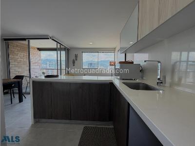 Apartamento de 2 alcobas en venta en Ciudad Del Rio, Medellín, 88 m² · foto 6 de 18
