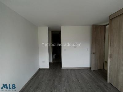 Apartamento de 3 alcobas en venta en Aves Maria, Sabaneta, 76 m² · foto 13 de 13