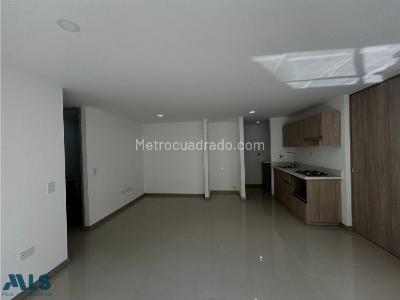Apartamento de 3 alcobas en venta en Aves Maria, Sabaneta, 76 m² · foto 4 de 13