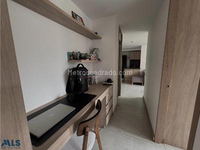 Apartamento de 3 alcobas en venta en Santa Maria N°1, Itagüí, 65 m² · foto 14 de 15