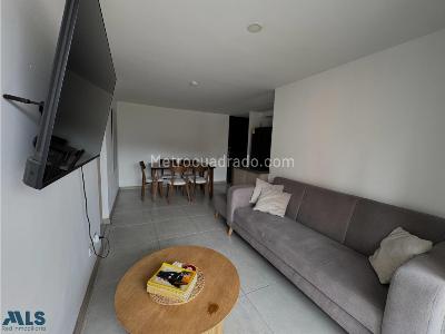 Apartamento de 3 alcobas en venta en Santa Maria N°1, Itagüí, 65 m² · foto 5 de 15
