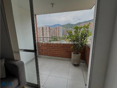 Apartamento de 3 alcobas en venta en Santa Maria N°1, Itagüí, 65 m² · foto 8 de 15