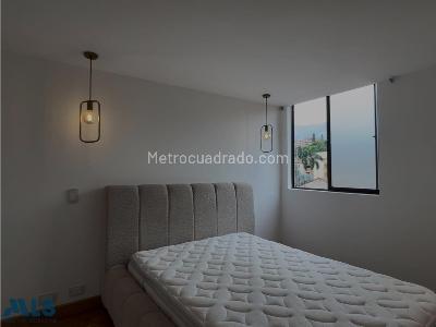 Apartamento en venta en El Portal, Envigado · foto 4 de 8