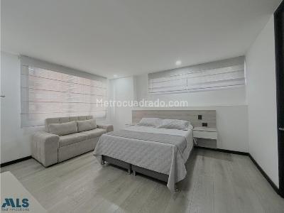 Apartamento en venta en Altos Del Poblado, Medellín · foto 12 de 13