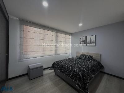 Apartamento en venta en Altos Del Poblado, Medellín · foto 6 de 13