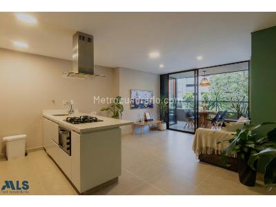 Apartamento de 2 alcobas en venta en Loma De Las Brujas, Envigado, 80 m² · foto 3 de 20