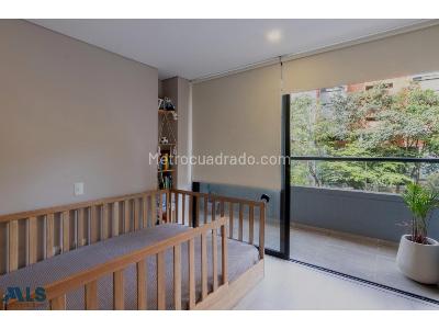 Apartamento de 2 alcobas en venta en Loma De Las Brujas, Envigado, 80 m² · foto 10 de 20
