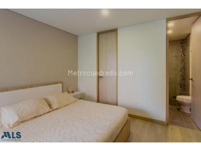 Apartamento de 2 alcobas en venta en Loma De Las Brujas, Envigado, 80 m² · foto 18 de 20