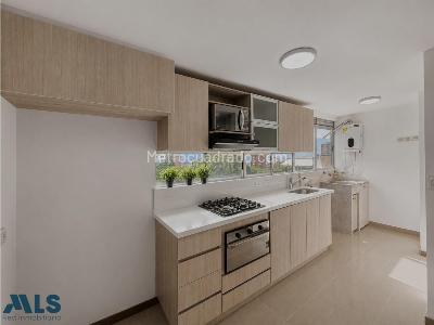 Apartamento en venta en Los Balsos, Medellín · foto 3 de 20