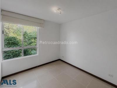 Apartamento en venta en Los Balsos, Medellín · foto 18 de 20