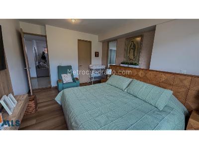 Apartamento de 3 alcobas en venta en Loma De Las Brujas, Envigado, 135 m² · foto 10 de 14