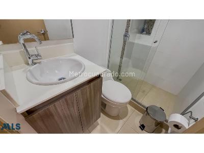 Apartamento de 3 alcobas en venta en Loma De Las Brujas, Envigado, 135 m² · foto 13 de 14