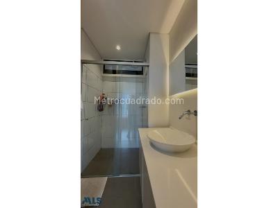 Apartamento de 1 alcoba en venta en Loma De Las Brujas, Envigado, 84 m² · foto 12 de 16
