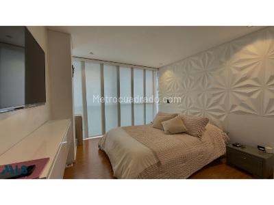 Apartamento de 1 alcoba en venta en Loma De Las Brujas, Envigado, 84 m² · foto 14 de 16