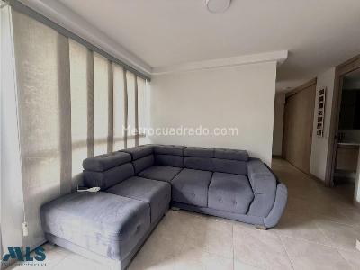 Apartamento de 3 alcobas en venta en La Cuenca, Envigado, 66 m² · foto 8 de 14
