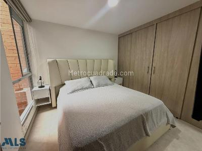 Apartamento de 3 alcobas en venta en La Cuenca, Envigado, 66 m² · foto 10 de 14