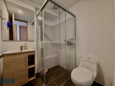 Apartamento de 2 alcobas en venta en El Chingui, Envigado, 70 m² · foto 14 de 14