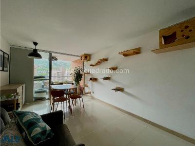 Apartamento de 2 alcobas en venta en El Chingui, Envigado, 83 m² · foto 4 de 20