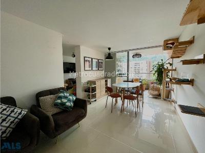 Apartamento de 2 alcobas en venta en El Chingui, Envigado, 83 m² · foto 5 de 20
