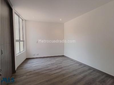 Apartamento de 3 alcobas en venta en Pontevedra, Envigado, 118 m² · foto 15 de 20