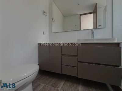 Apartamento de 3 alcobas en venta en Pontevedra, Envigado, 118 m² · foto 17 de 20