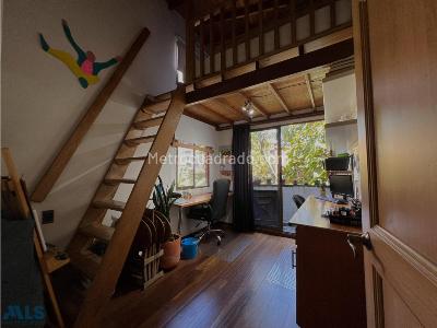 Casa de 3 alcobas en venta en Loma Del Chocho, Envigado, 165 m² · foto 18 de 20
