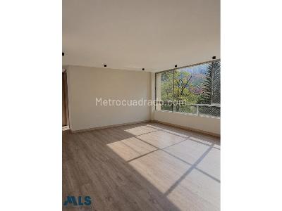 Apartamento de 2 alcobas en venta en Loma De Los Gonzalez, Medellín, 104 m² · foto 2 de 14