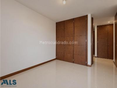 Apartamento de 3 alcobas en venta en Los Balsos, Medellín, 116 m² · foto 11 de 13