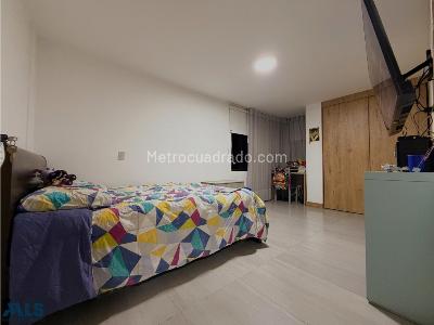 Apartamento de 3 alcobas en venta en Loma Del Encierro, Medellín, 134 m² · foto 16 de 20