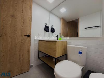 Apartamento de 3 alcobas en venta en Loma Del Encierro, Medellín, 134 m² · foto 19 de 20