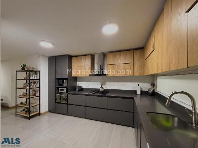 Apartamento de 3 alcobas en venta en Loma Del Encierro, Medellín, 134 m² · foto 7 de 20