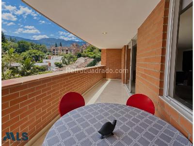Apartamento de 3 alcobas en venta en Loma De Las Brujas, Envigado, 153 m² · foto 4 de 17