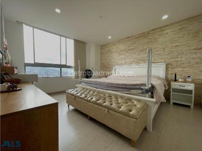 Apartamento de 3 alcobas en venta en Loma Benedictinos, Envigado, 158 m² · foto 13 de 20