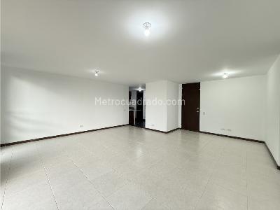 Apartamento de 3 alcobas en venta en Zuñiga, Envigado, 112 m² · foto 5 de 18