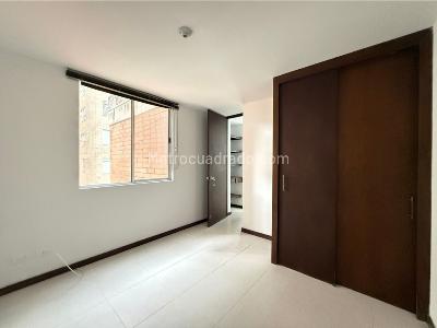 Apartamento de 3 alcobas en venta en Zuñiga, Envigado, 112 m² · foto 17 de 18