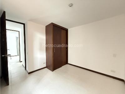 Apartamento de 3 alcobas en venta en Zuñiga, Envigado, 112 m² · foto 18 de 18