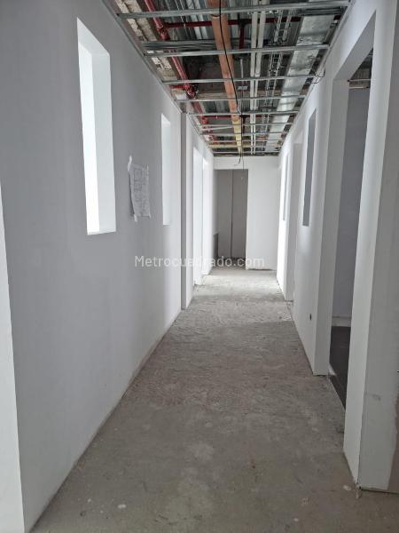 Edificio de Apartamentos en Arriendo, Santa Barbara, Bogotá D.C. - Widok 2