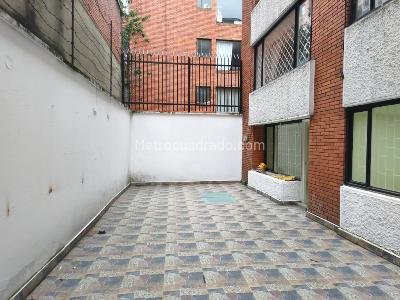 Apartamento de 2 alcobas en venta en Chapinero Norte, Bogotá, 78 m² · foto 14 de 17