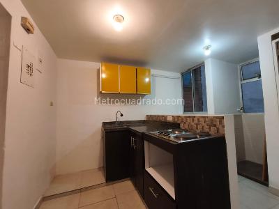 Apartamento de 2 alcobas en venta en Chapinero Norte, Bogotá, 78 m² · foto 8 de 17