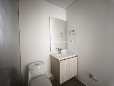 Apartaestudio en venta en La Macarena, Bogotá, 28 m² · foto 16 de 20