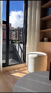 Apartaestudio en venta en Chico Norte, Bogotá, 32 m² · foto 4 de 9