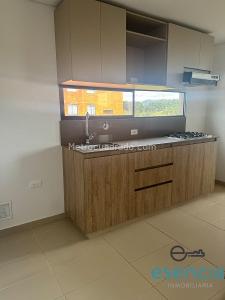 Apartamento de 3 alcobas en arriendo en El Porvenir, Rionegro, 80 m² · foto 2 de 12
